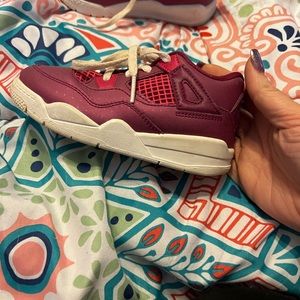 Girls Jordan’s high tops size 10c